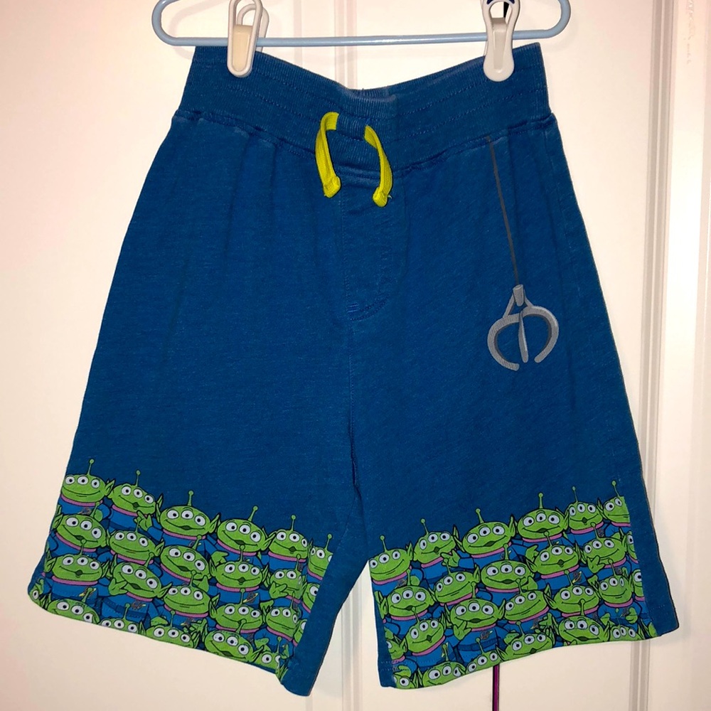 Disney Parks Toy Story Alien The Claw Shorts blue green Large 140 cm